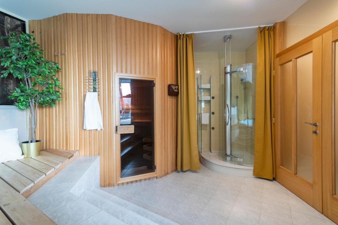 Unique Apartment With Private Pool, Cinema, Spa Praga Zewnętrze zdjęcie